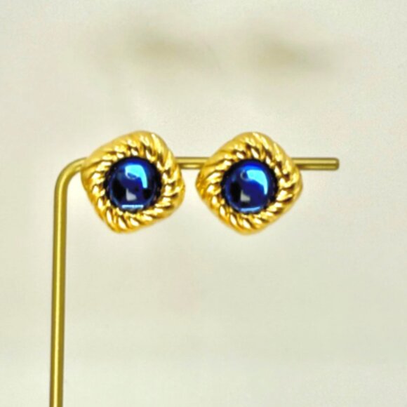 Vintage 1980s Mogul Blue Glass Cabochon Rope Twist Gold Tone Statement Earrings - Picture 4 of 5